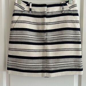 Loft Size 2 Blue and white stripped skirt, like new
